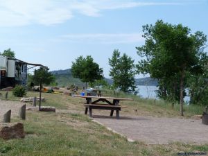 camp-out-colorado-carter-lake-lakeside-camping