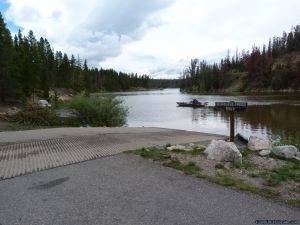 camp-out-colorado-chambers-lake-campground-boat-ramp-wakeless