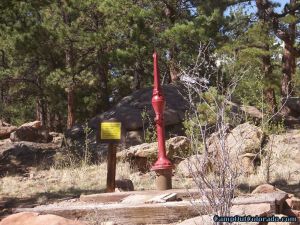 camp-out-colorado-round-mountain-campground-well-water