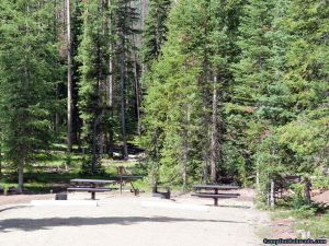 hahns-peak-lake-campground-ada-double-campsite