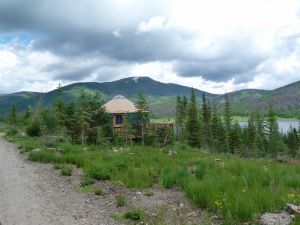 pearl-lake-state-park-campground-lake-view-yurt